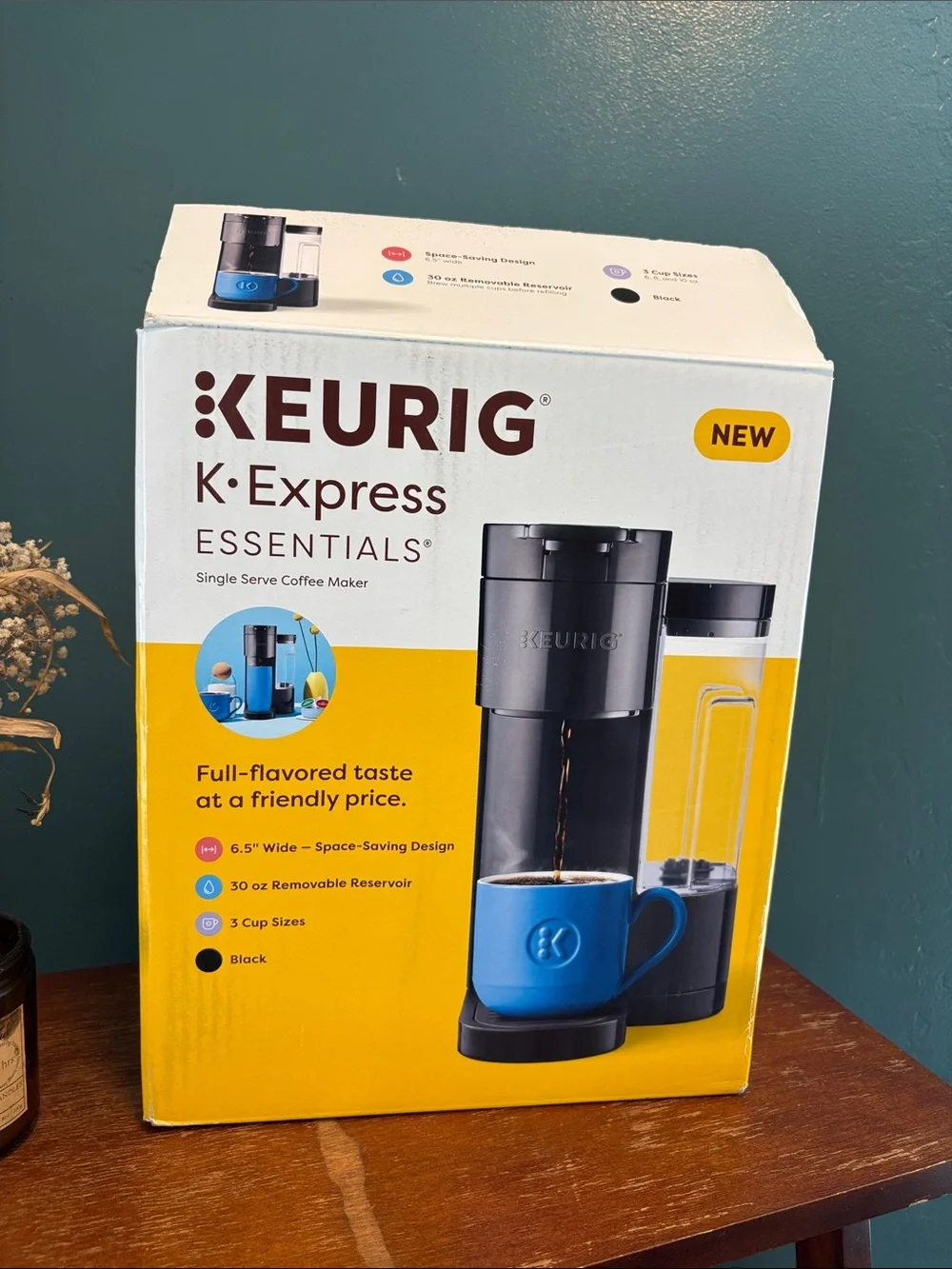 Keurig K-Express Essentials Single Serve Coffee Maker - Black with Blue Mug